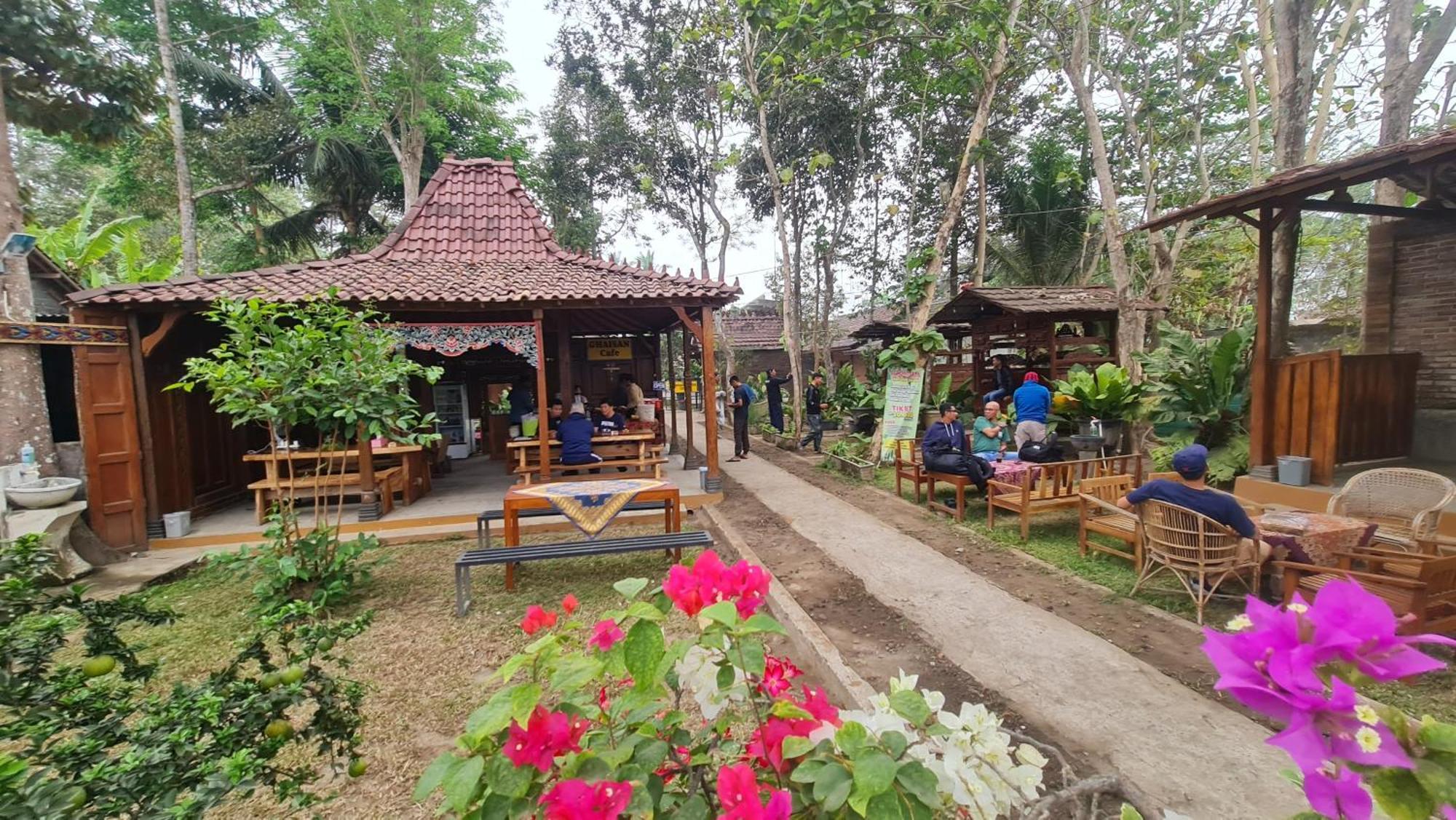 Anugrah Borobudur Magelang Eksteriør billede